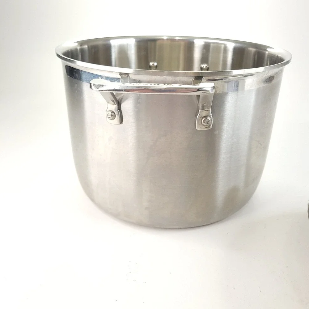 Cuisinart 8 Qt Stockpot Stainless Steel MCPS66-24N MultiClad Pro w/ Lid Tri Ply